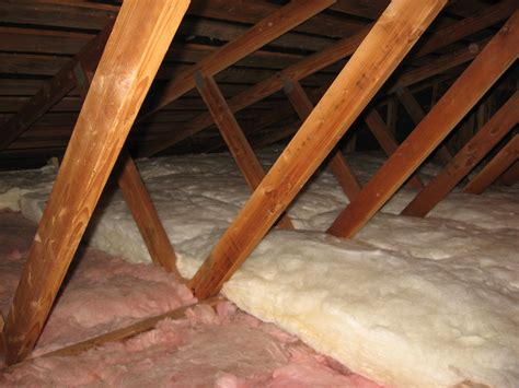 Phillip Norman Attic Access - R38 Batt Insulation in a Truss Attic