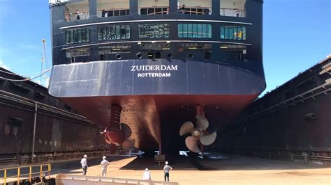 Cruise Ship Azipod 360 | Zuiderdam | Timelapse - YouTube