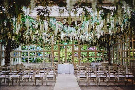 Fairy Tale Wedding at Maryborough Hotel - Wedding Blog - DK Photography Wedding Photographer