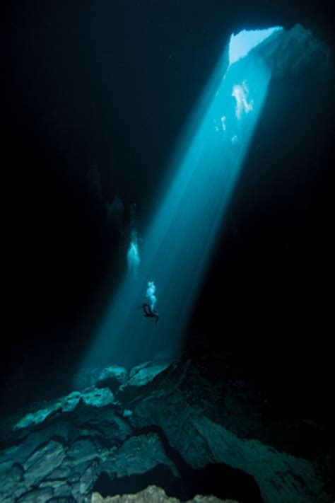 Cave Diving: 7 Best Cave Dives | Underwater caves, Cave diving ...