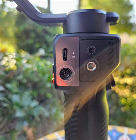 Hohem iSteady MT2 gimbal review - Motion pictures without the motion ...