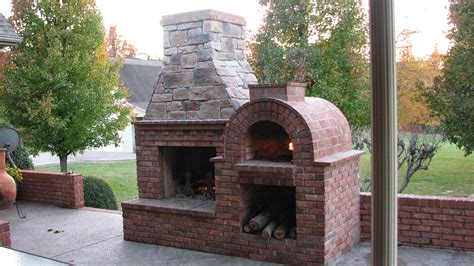 Pizza/fireplace combo | Pizza oven fireplace, Brick oven outdoor ...