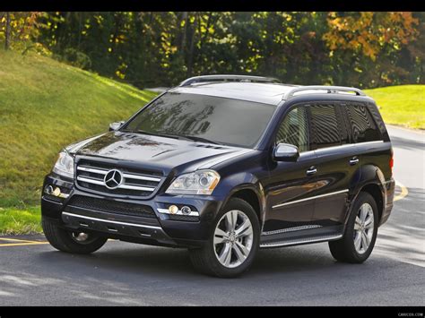 2010 Mercedes-Benz GL450 - Front | Caricos