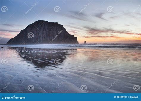 Morro Bay Rock and Beach in the Sunset Evening Stock Image - Image of ...