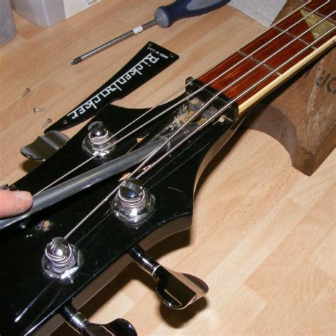 Guitar Angel - case study: Truss rod repair to a 1974 Rickenbacker 4001 bass