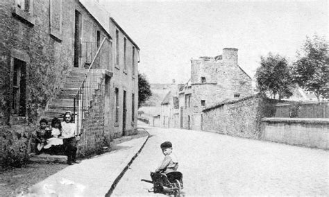 Tour Scotland: Old Photograph Hardgate Street Haddington Scotland