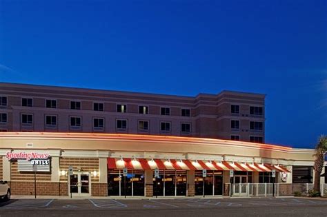 Holiday Inn & Suites Columbia - Airport - UPDATED 2018 Prices & Hotel ...