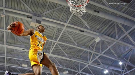 Watch: Hansel Emmanuel brings the thunder, wins City of Palms dunk ...