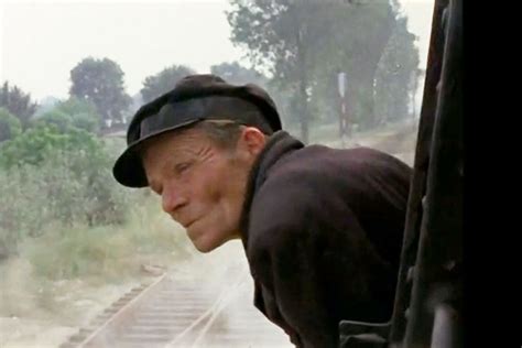 Shoah (1985) – Movie Reviews Simbasible