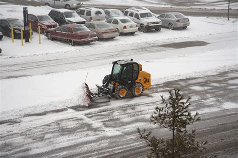 The Best Skid Steer Brands for 2023 & Beyond - Quipli