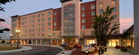 Muncie, Indiana, Hotel near Ball State University | Courtyard