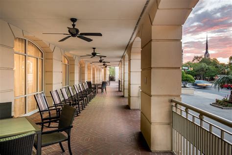 Charleston Historic District Hotel Photos | Courtyard Charleston