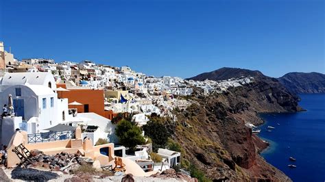 Perivolas - Santorini - santorini-more.com