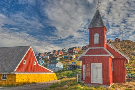 Greenland's Color-Coded Houses » Explorersweb