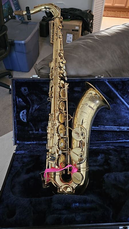 Yamaha Tenor Saxophone - YTS-62 and Case | Reverb