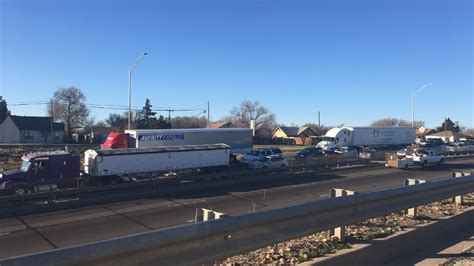 Multiple-vehicle wreck on I-27 northbound causes morning traffic delays ...