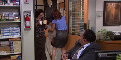 The Office: 10 Scenes Where Erin Was Subtly Hilarious That You Might ...