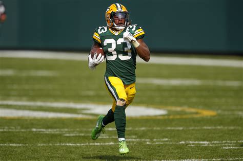 Packers' Aaron Jones making his case for contract extension