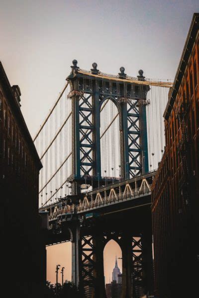 A Fun Guide To Walking The Manhattan Bridge (Itinerary Included!)