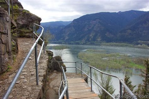 Beacon Rock Trail Columbia River Gorge | Beacon rock state park, Beacon rock, State parks