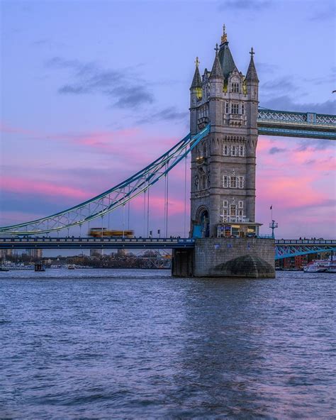 Pin by maddi on taylor album aesthetics | Tower bridge, London city ...