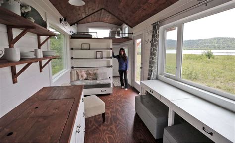 Alaskan Mom Builds Lovely Tiny House and Is Offering the Plans for Free