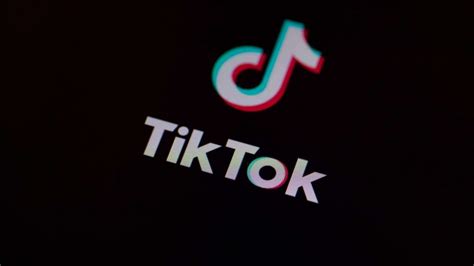 TikTok Logo Background HD Wallpapers 83750 - Baltana