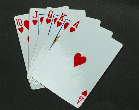 3 Popular Casino Card Games to Try for Your Next Game Night