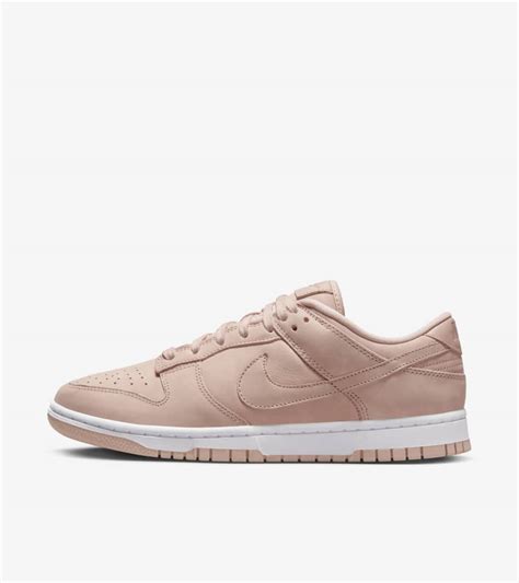 Women's Dunk Low 'Pink Oxford' (DV7415-600) Release Date. Nike SNKRS