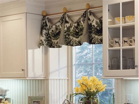 Adding Color and Pattern With Window Valances | Window Treatments ...