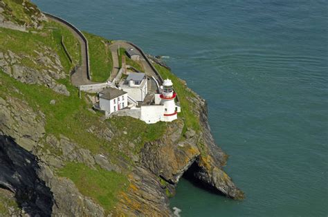 Wicklow Head Low Light Lighthouse in Wicklow, Southeast Coast, Ireland - lighthouse Reviews ...