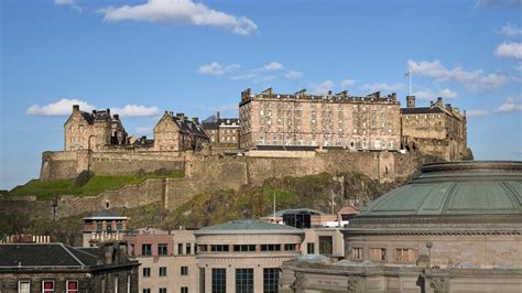 Top 10 Best Hotels Near Edinburgh Castle, Scotland