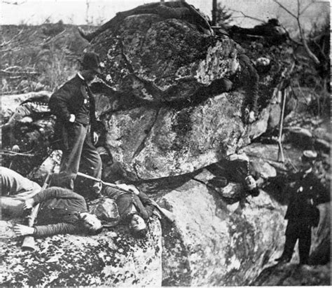 "A Harvest Of Death": 33 Horrific Images From The Battle Of Gettysburg ...