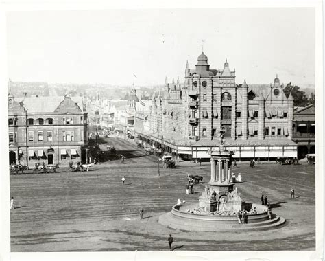 Church Square, Pretoria, South Africa, 1905. | Library of Congress