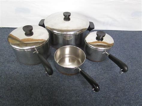 Sold Price: 4 Piece Copper Bottom Revere Ware Pots & Pans - June 6, 0120 7:00 PM EDT