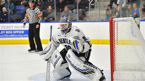 University Life - Hockey Tickets | Bentley University