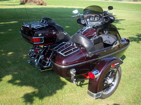 2007 Harley-Davidson® FLHTCU-Sidecar Ultra Classic® Electra Glide® w ...