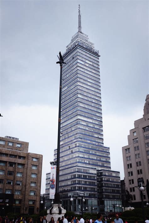 Archivo:La Torre Latinoamericana (17514023094).jpg - Wikipedia, la enciclopedia libre