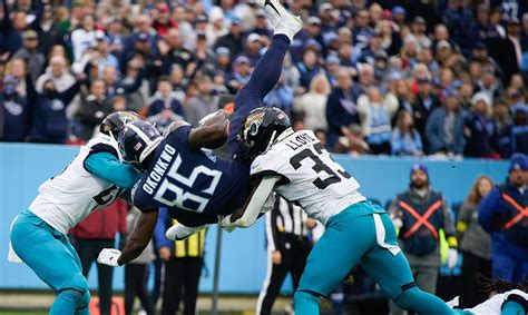 PFF Grades: Tennessee Titans Loss Equals Low Marks - Sports Illustrated ...