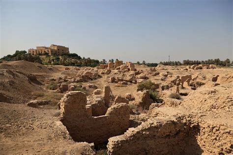 In Iraq's Babylon, age-old building techniques heal climate scars | Context