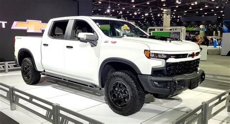 2023 Chevrolet Silverado ZR2 Bison Is GM's Most Hardcore Off-Roader ...