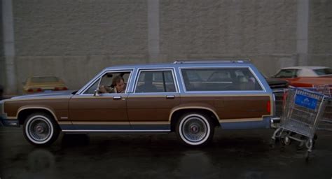 IMCDb.org: 1983 Ford LTD Country Squire in "Mr. Mom, 1983"