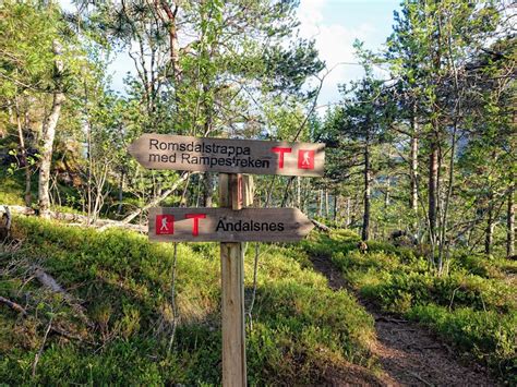 Rampestreken viewpoint | Hiking route in Møre og Romsdal | FATMAP