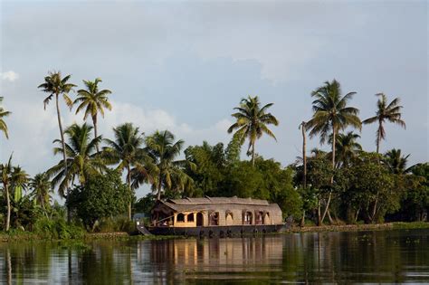 Honeymoon Places in Kerala - God's Own Country