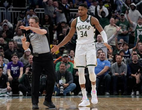 Social-media reaction to Giannis Antetokounmpo ejection saw the same ...