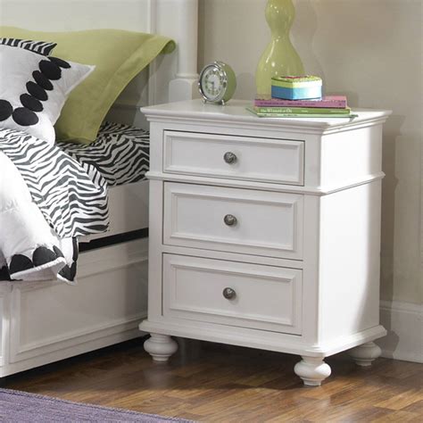 30+ Small White Nightstand With Drawers