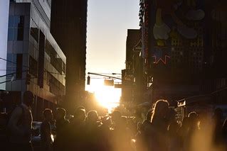 NYC Broadway Busy Silhouette Sunset | Sunset around Time Squ… | Flickr