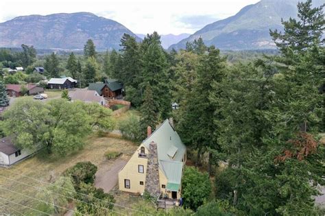 Columbia Falls, MT Real Estate - Columbia Falls Homes for Sale | realtor.com®