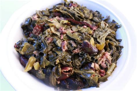 Crock-Pot Collard Greens and Ham Hocks | I Heart Recipes