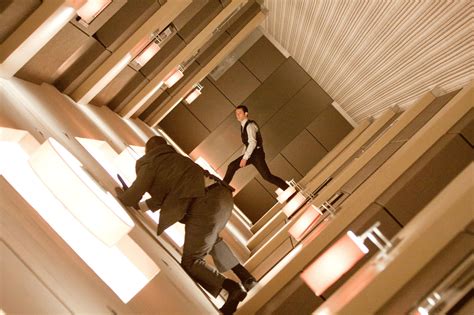 New production photos further reveal Nolan’s ‘Inception’ as a design ...